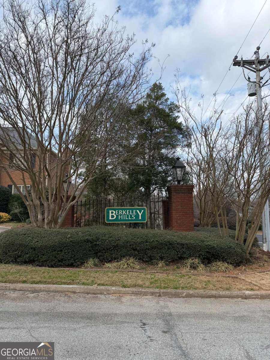 2431 Player Court Duluth - Photo 8