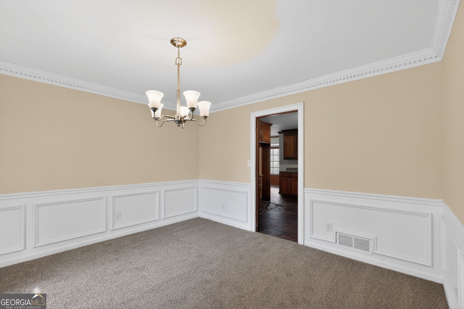 4228 Kings Troop Road Stone Mountain - Photo 7