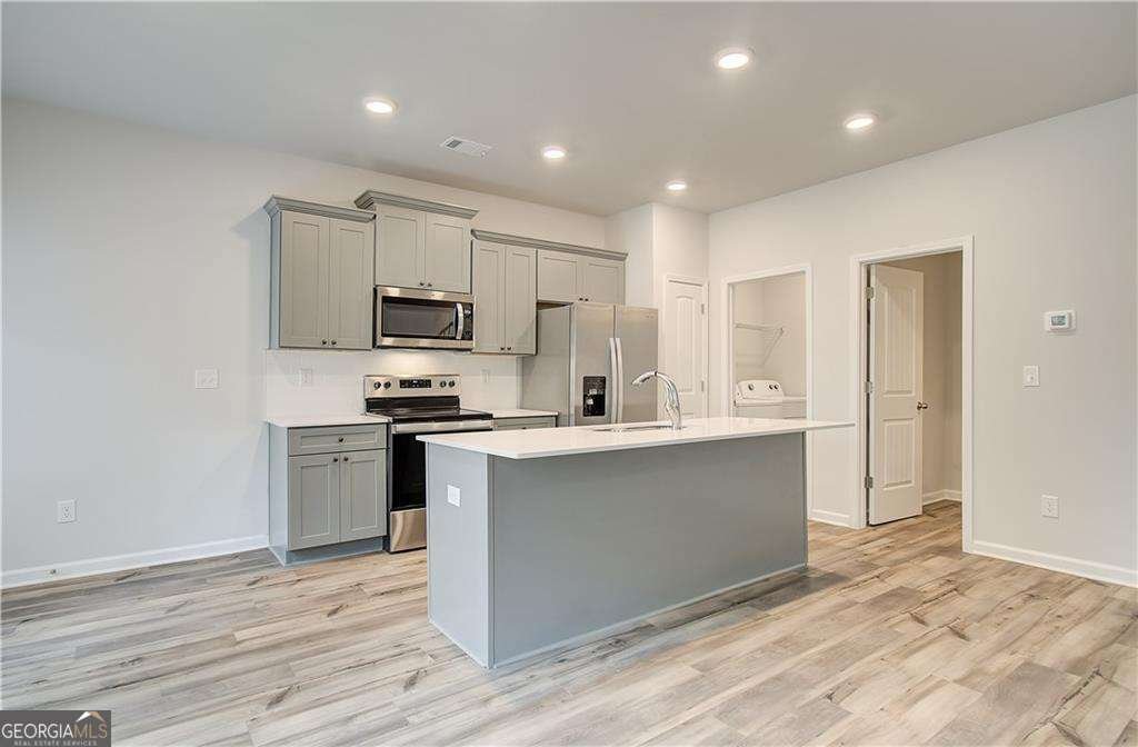 616 Treasure Drive Stockbridge - Photo 11