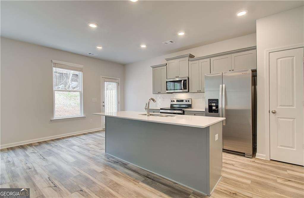 616 Treasure Drive Stockbridge - Photo 9