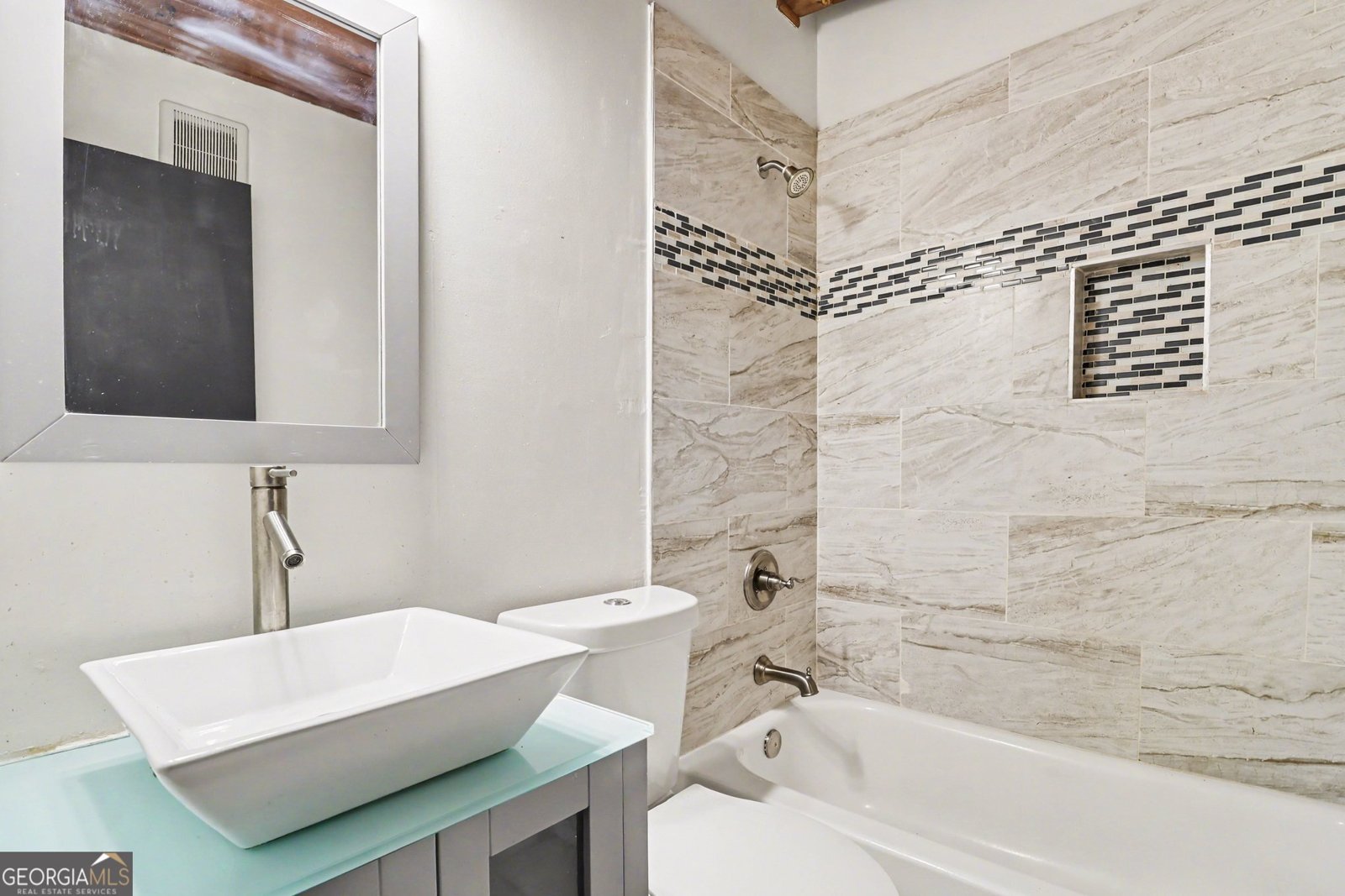 3210 Valley Bluff Drive Atlanta - Photo 13