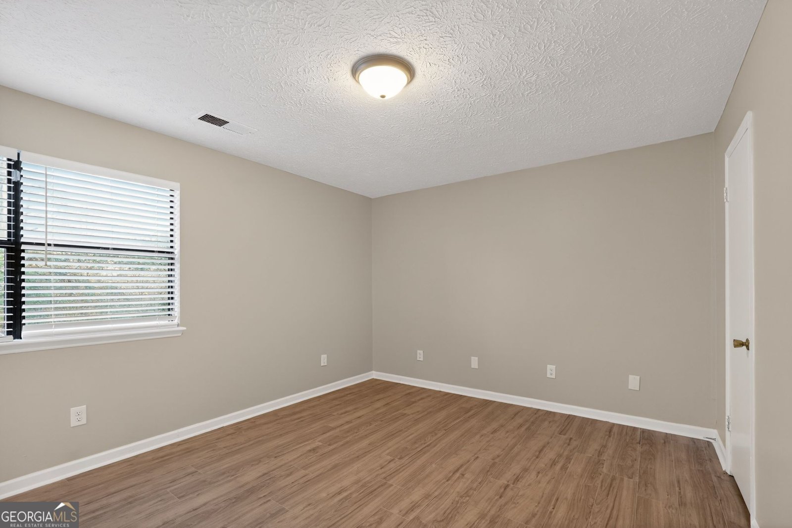 3520 Valley Chase Court Lithonia - Photo 7