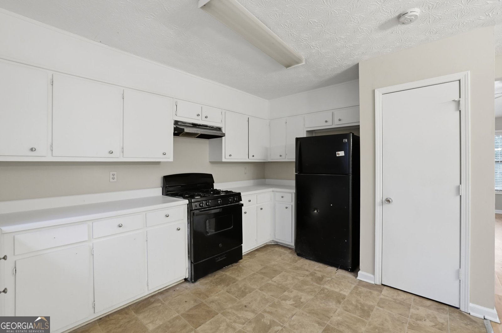 5447 Pepperwood Court Stone Mountain - Photo 19