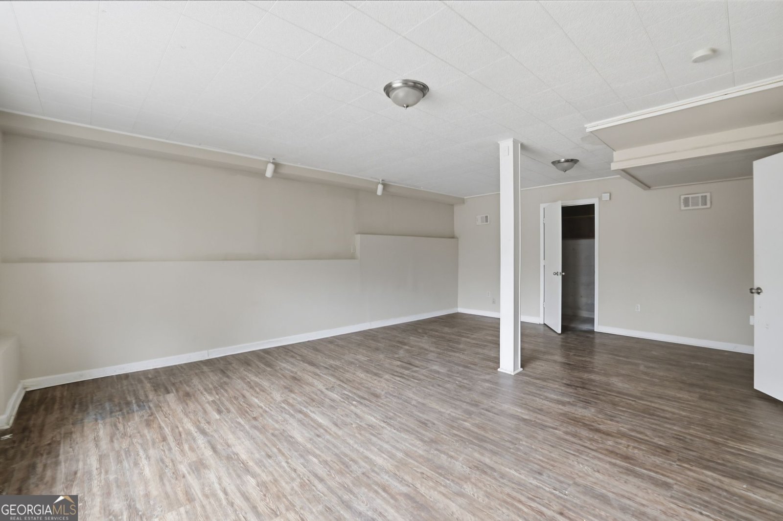 5447 Pepperwood Court Stone Mountain - Photo 29