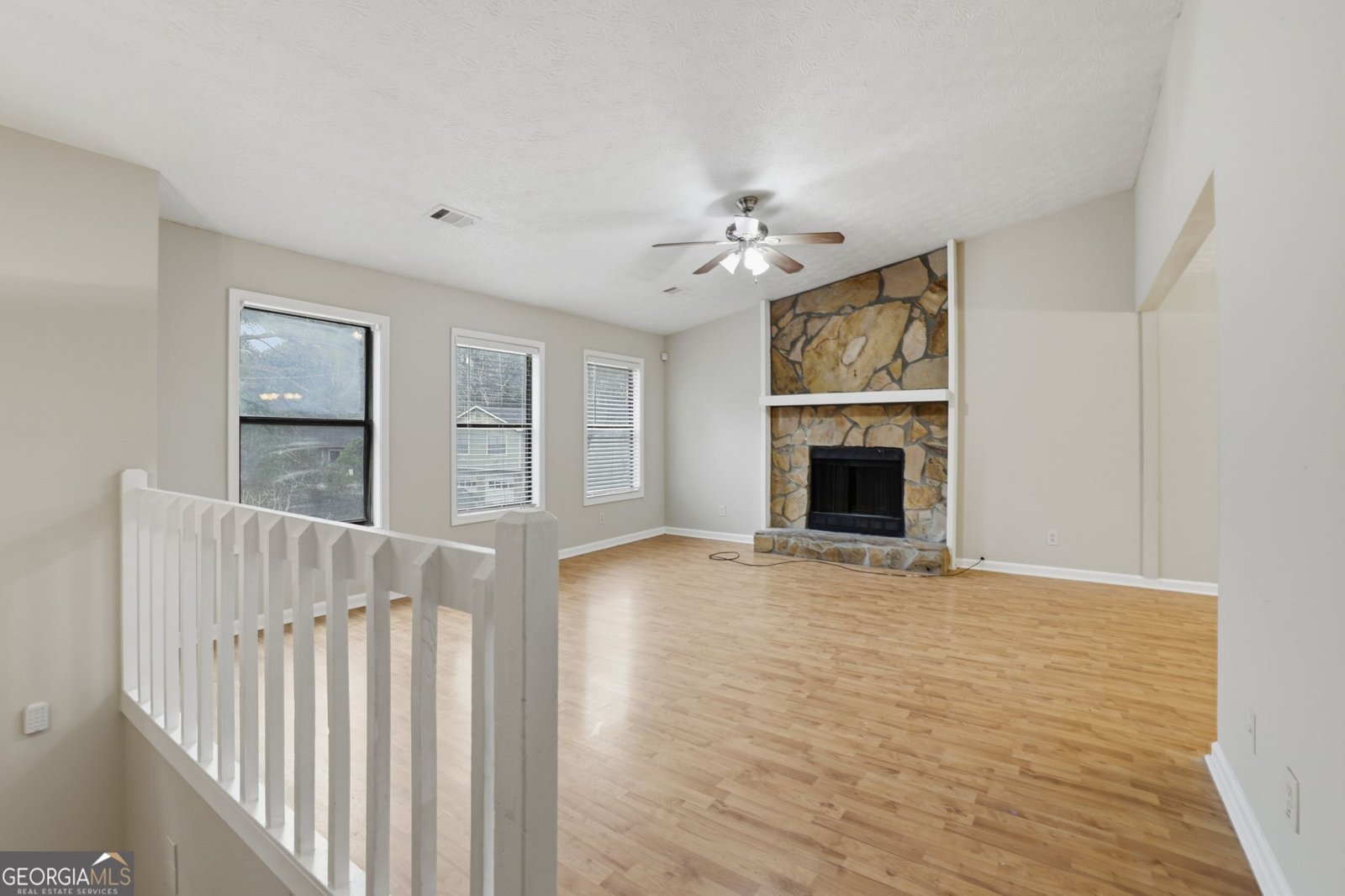 5447 Pepperwood Court Stone Mountain - Photo 9