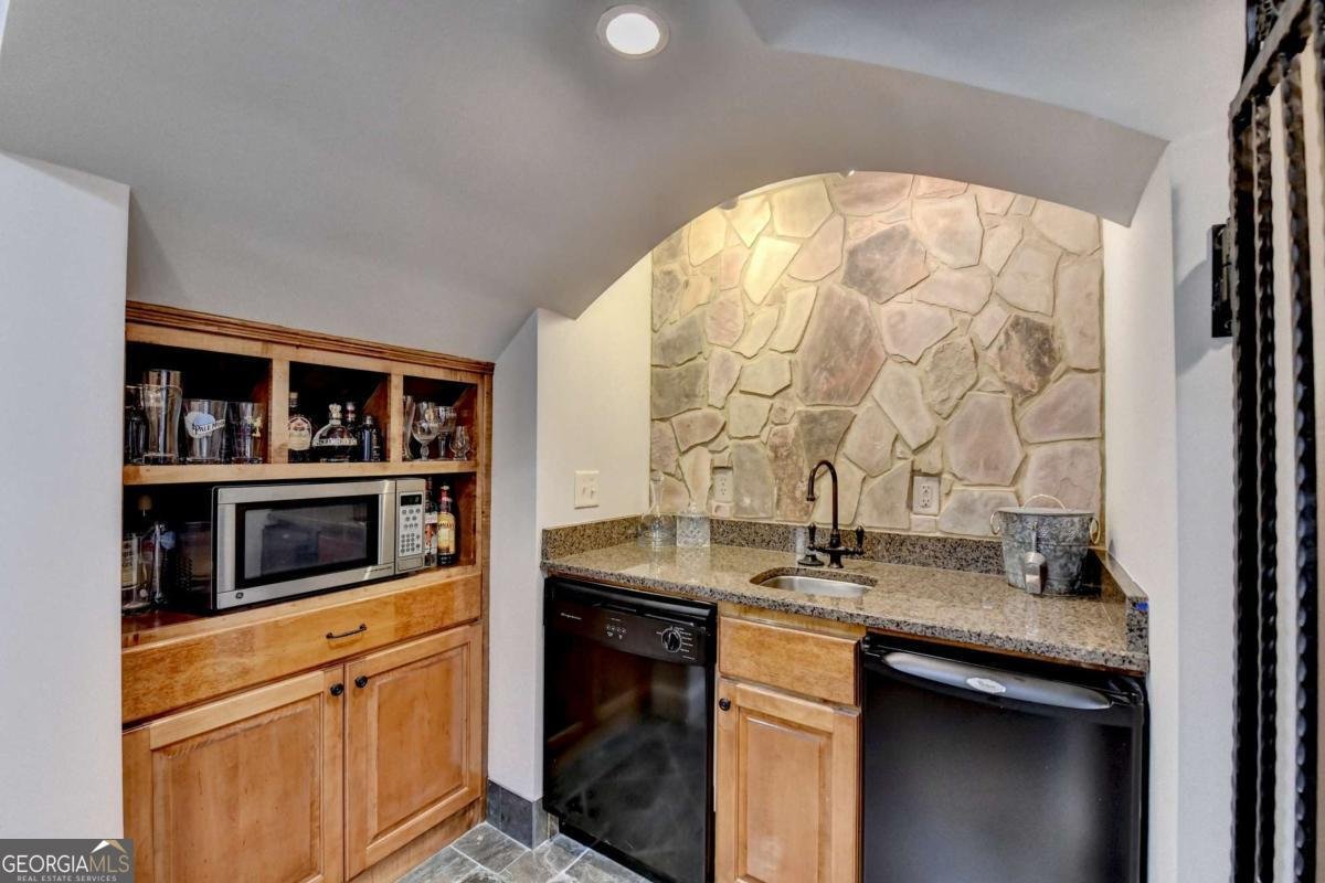 8055 Brixton Place Suwanee - Photo 48