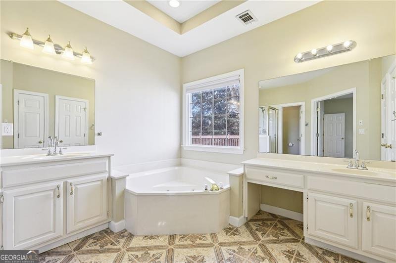 2660 Peregrine Court Suwanee - Photo 24