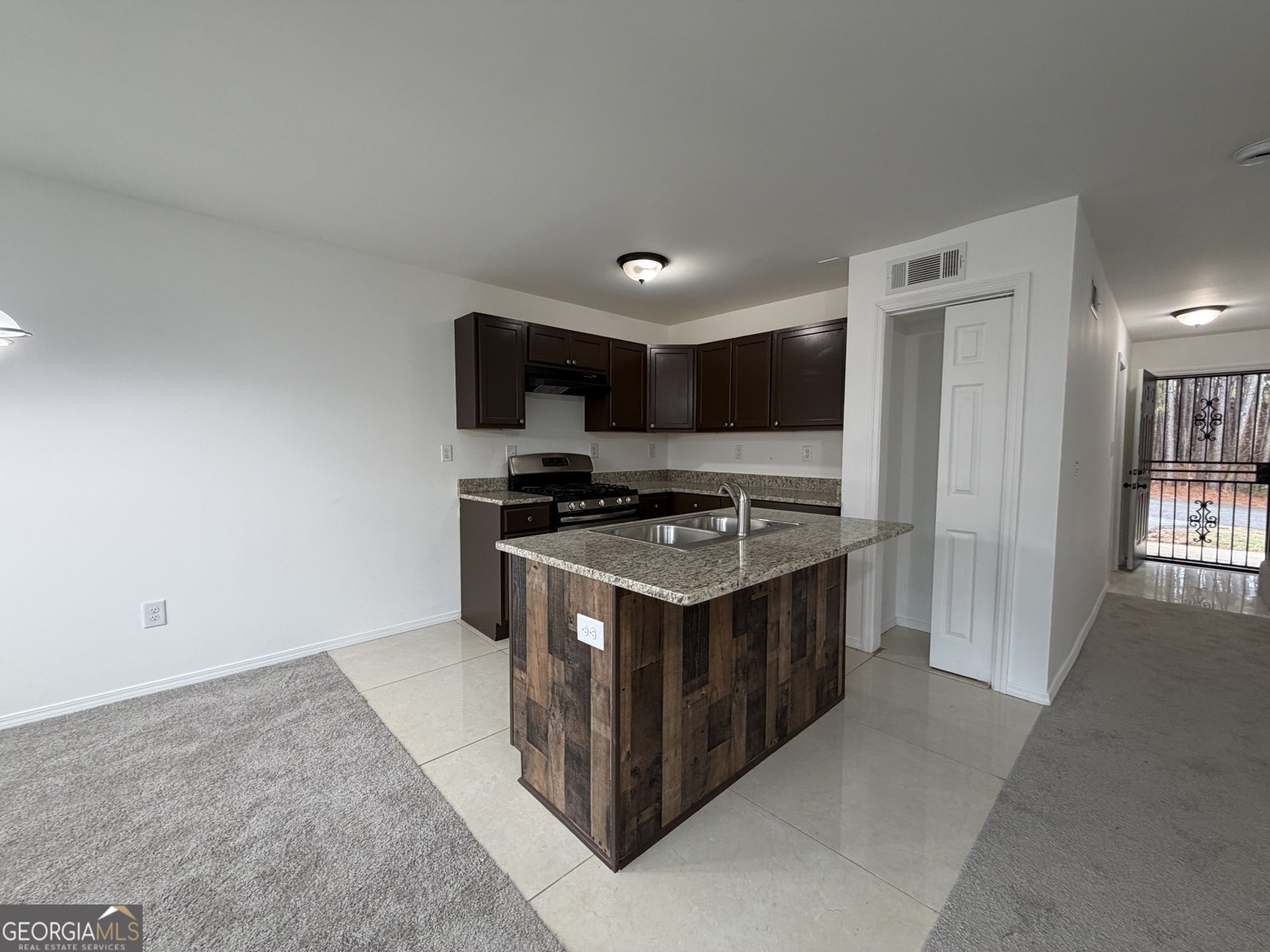 2113 Pine Tree Trail South Fulton - Photo 9