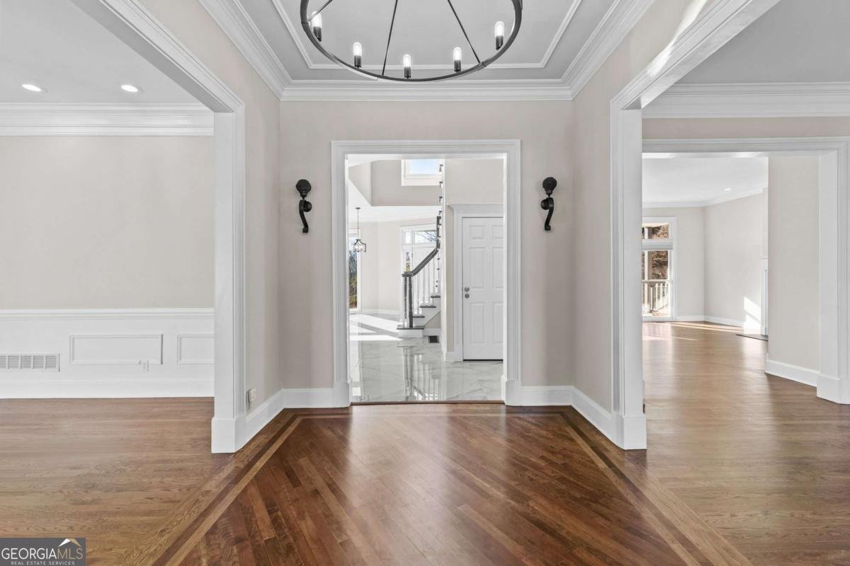 6396 Loch Arbor Drive Flowery Branch - Photo 11