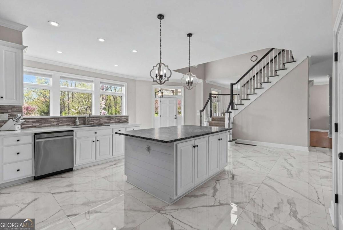 6396 Loch Arbor Drive Flowery Branch - Photo 54