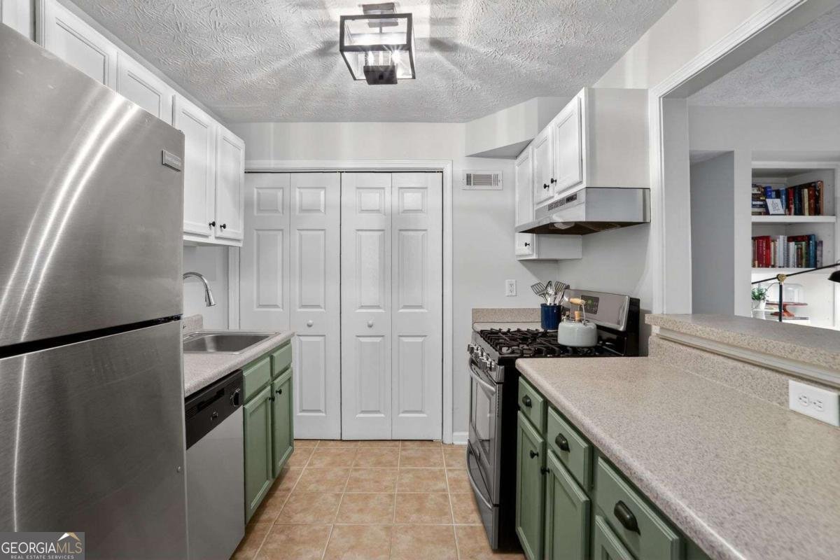 2830 Vinings Central Drive Atlanta - Photo 8