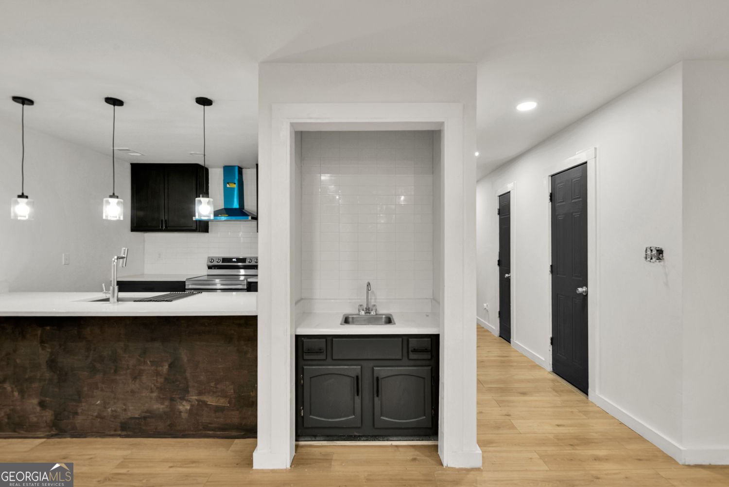 8051 Woodlake Drive Riverdale - Photo 7