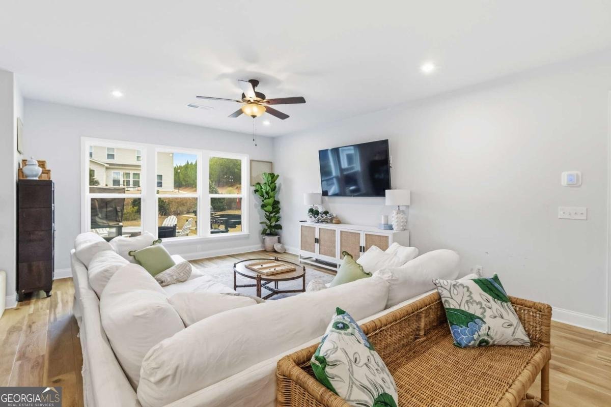 307 Ernest Avenue Peachtree City - Photo 6