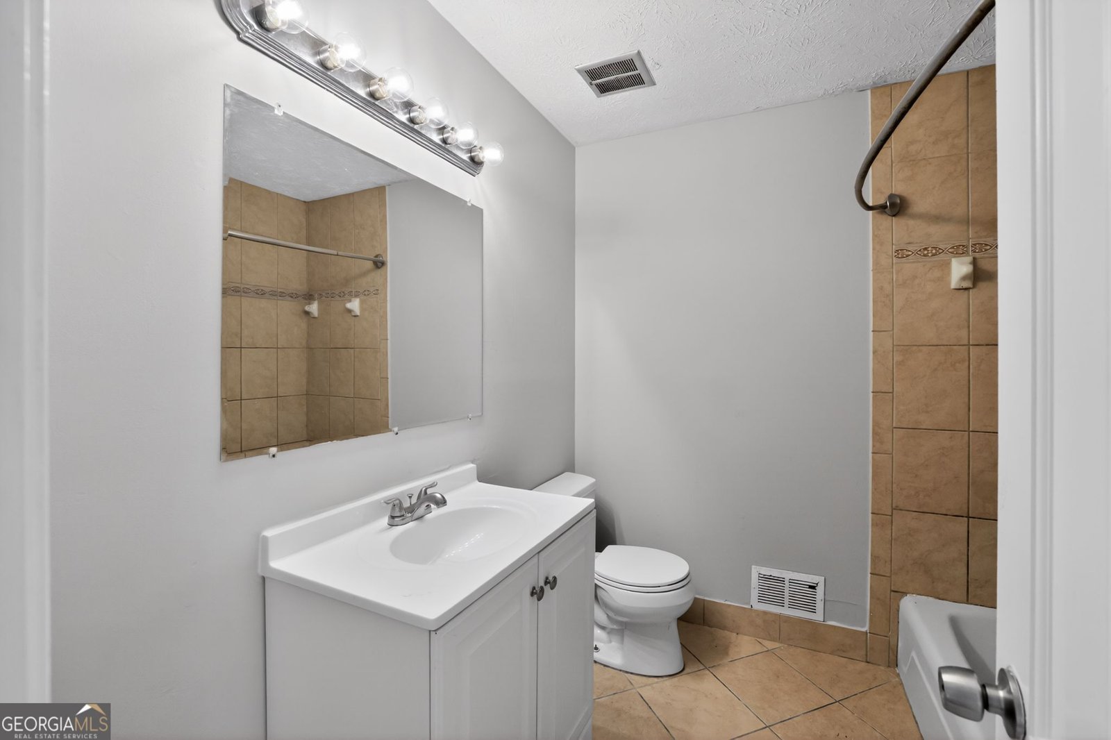 551 Hickory Hills Court Stone Mountain - Photo 28