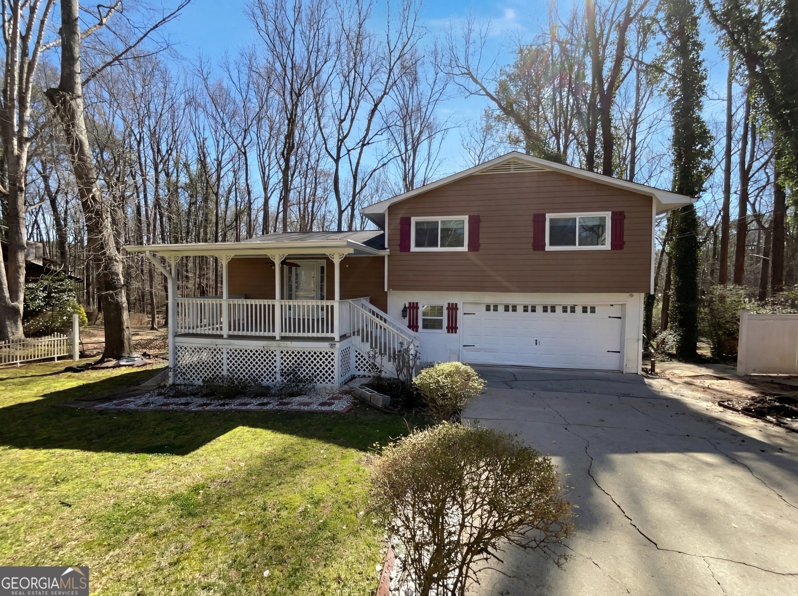 167 Bridgewood Drive Conyers - Photo 1