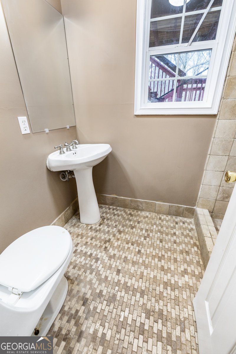 132 Bleeker Street Lawrenceville - Photo 24