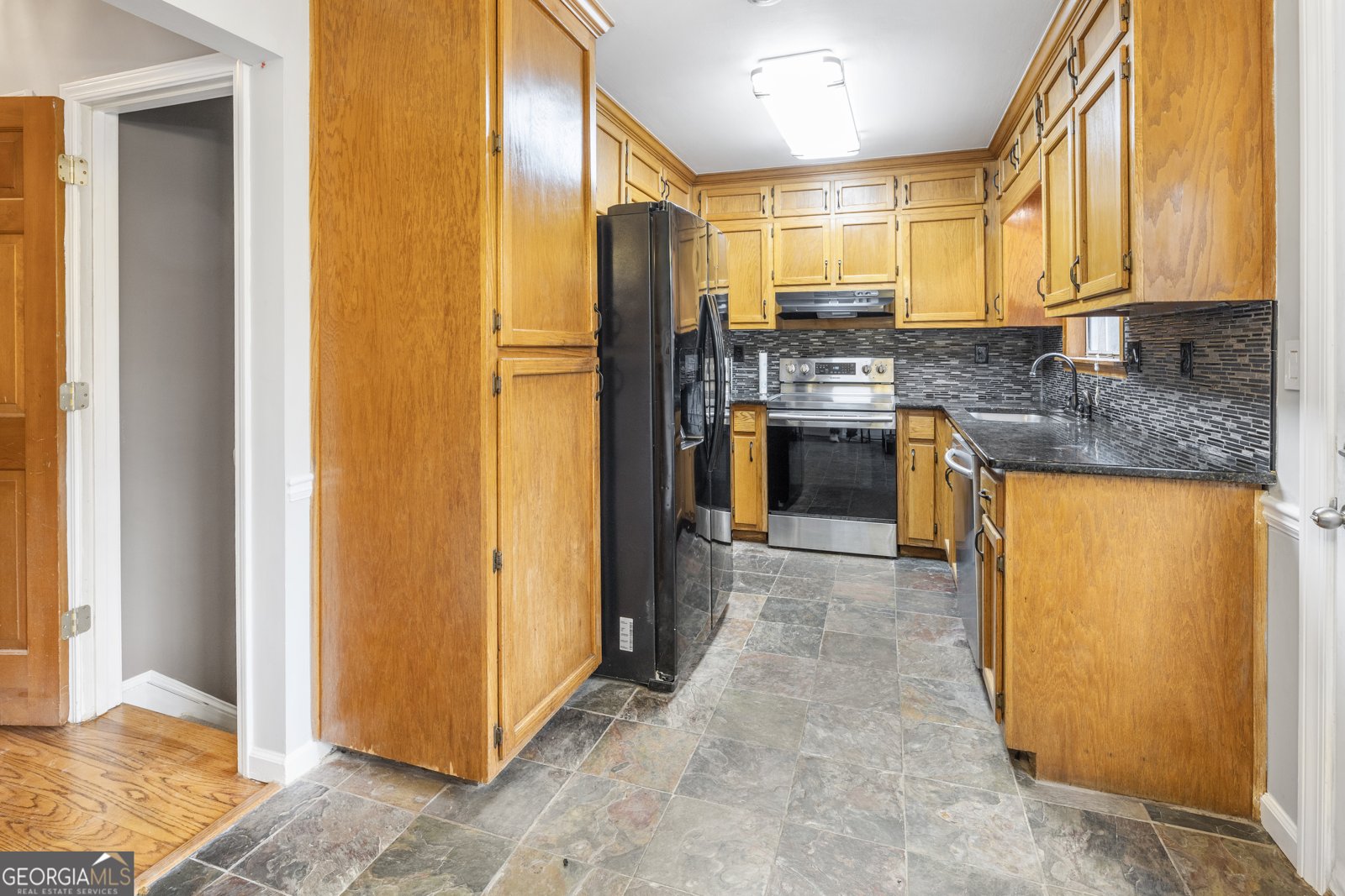 132 Bleeker Street Lawrenceville - Photo 9