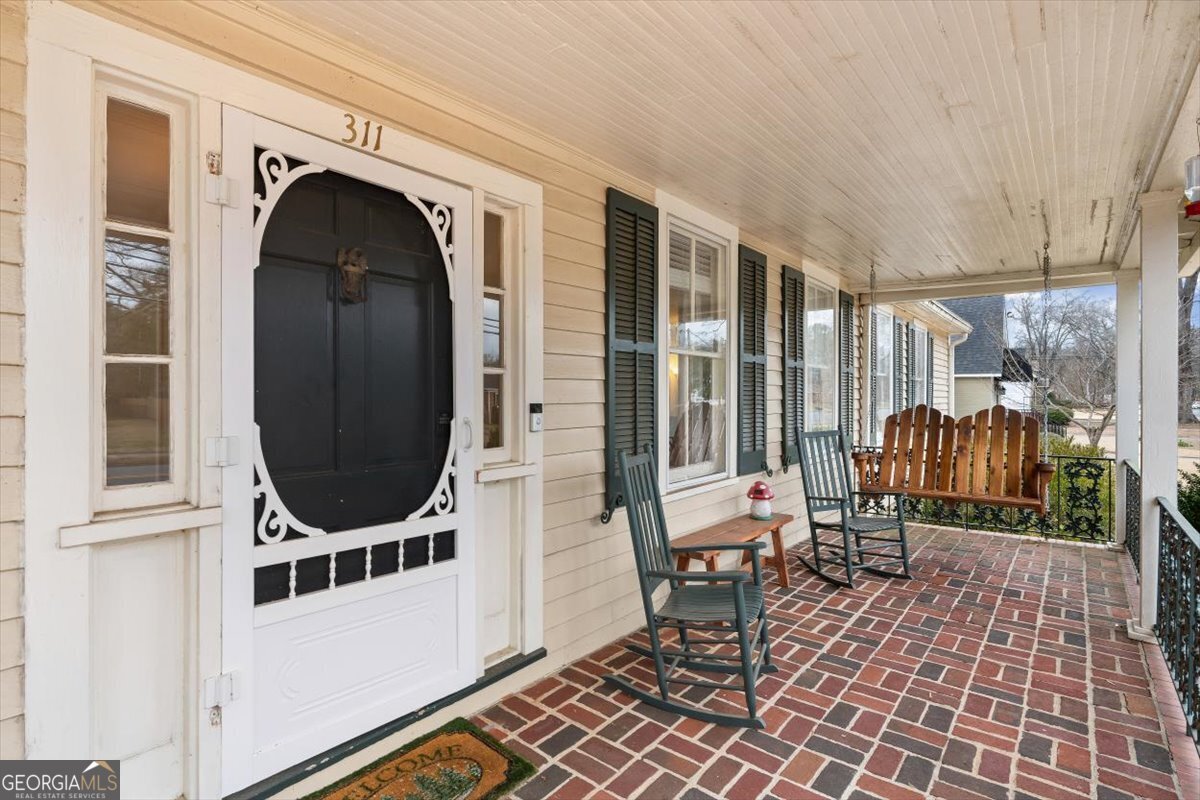 311 College Street Cedartown - Photo 6
