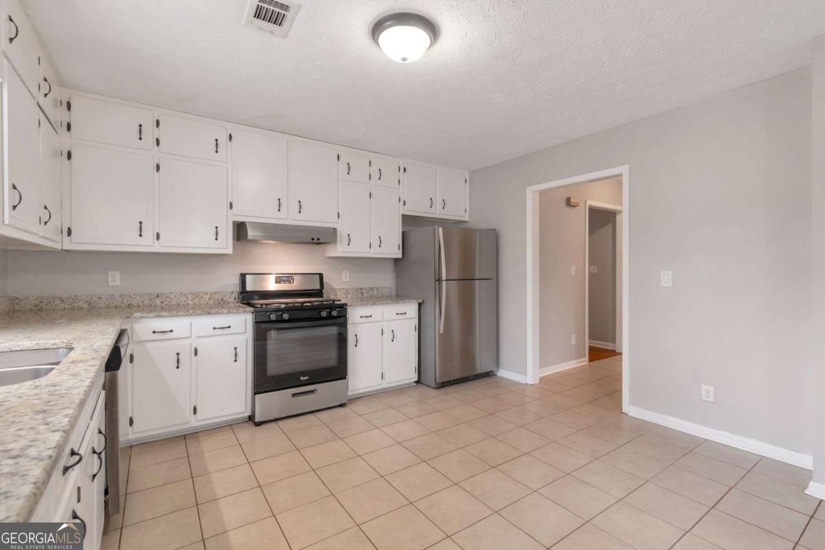 263 Devant Place Lilburn - Photo 9