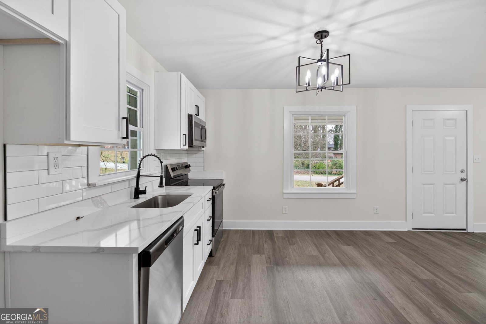 926 Green Valley Road Mableton - Photo 6