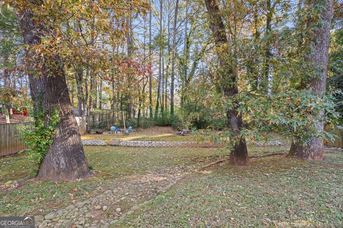 1436 Thomas Road Decatur - Photo 17