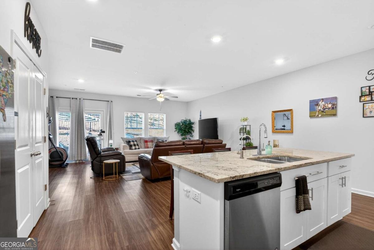 1318 Vayda Court Marietta - Photo 11