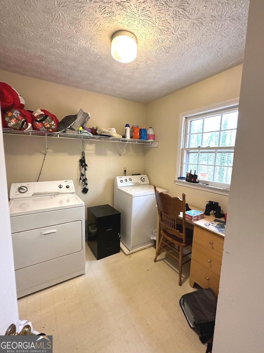 1695 Pitty Pat Court Lilburn - Photo 10