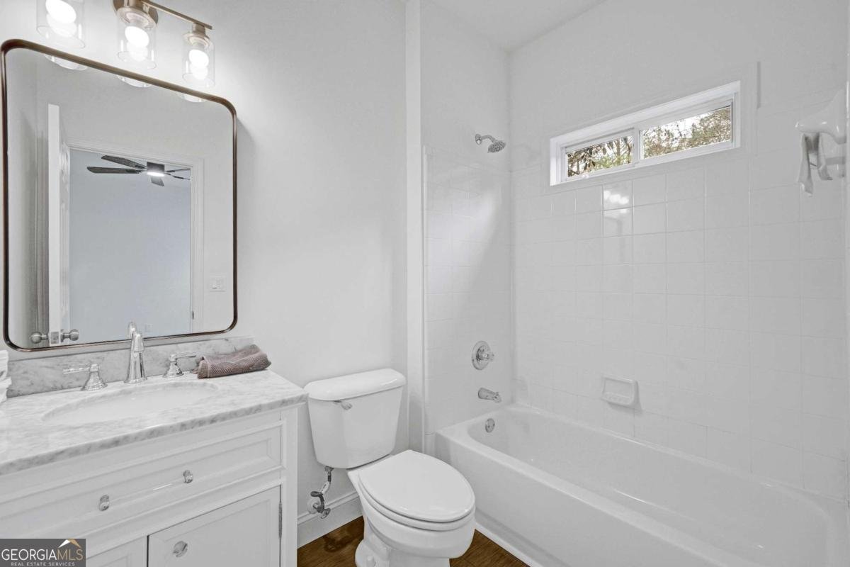 9035 Sandorn Drive Roswell - Photo 15