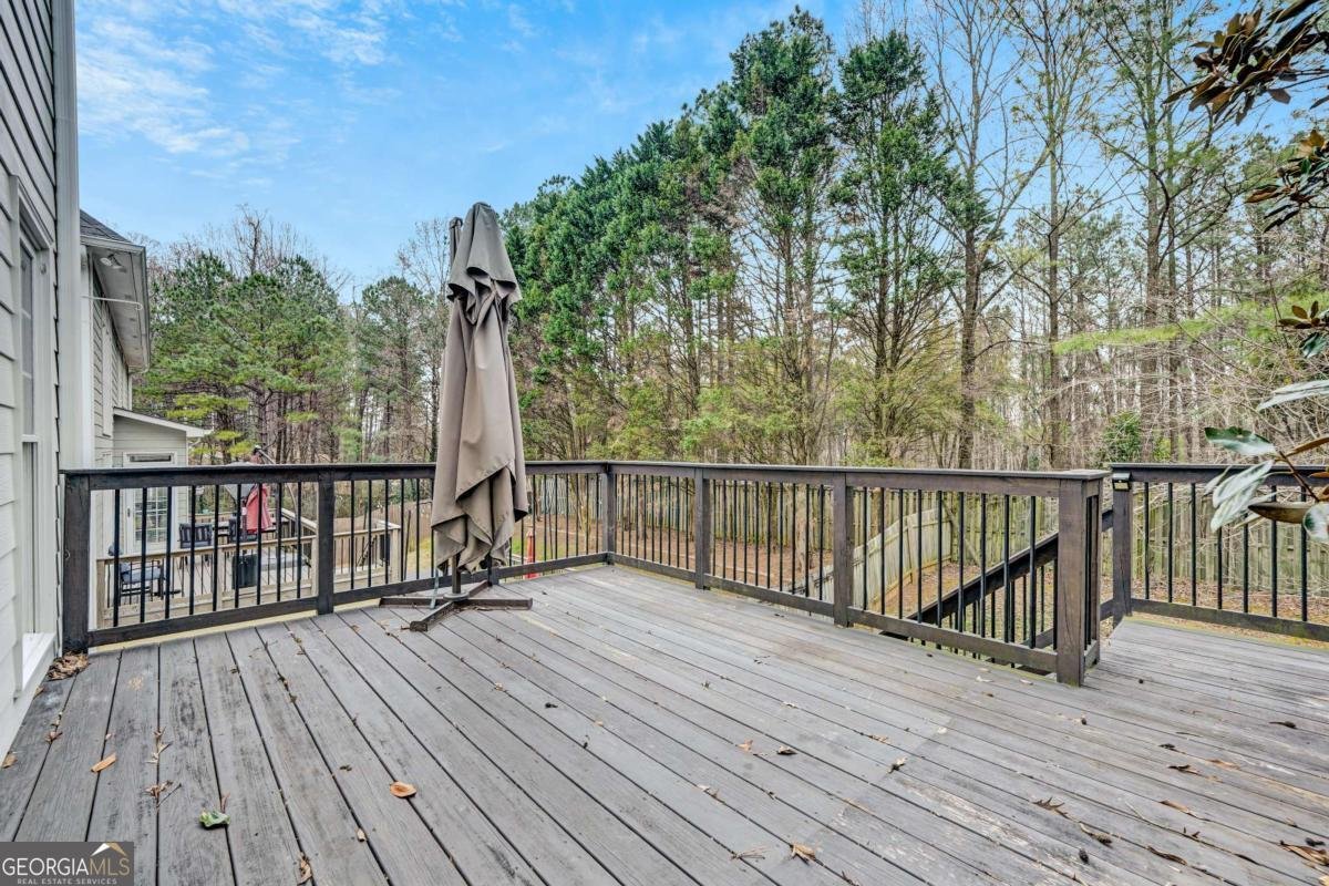 9035 Sandorn Drive Roswell - Photo 17