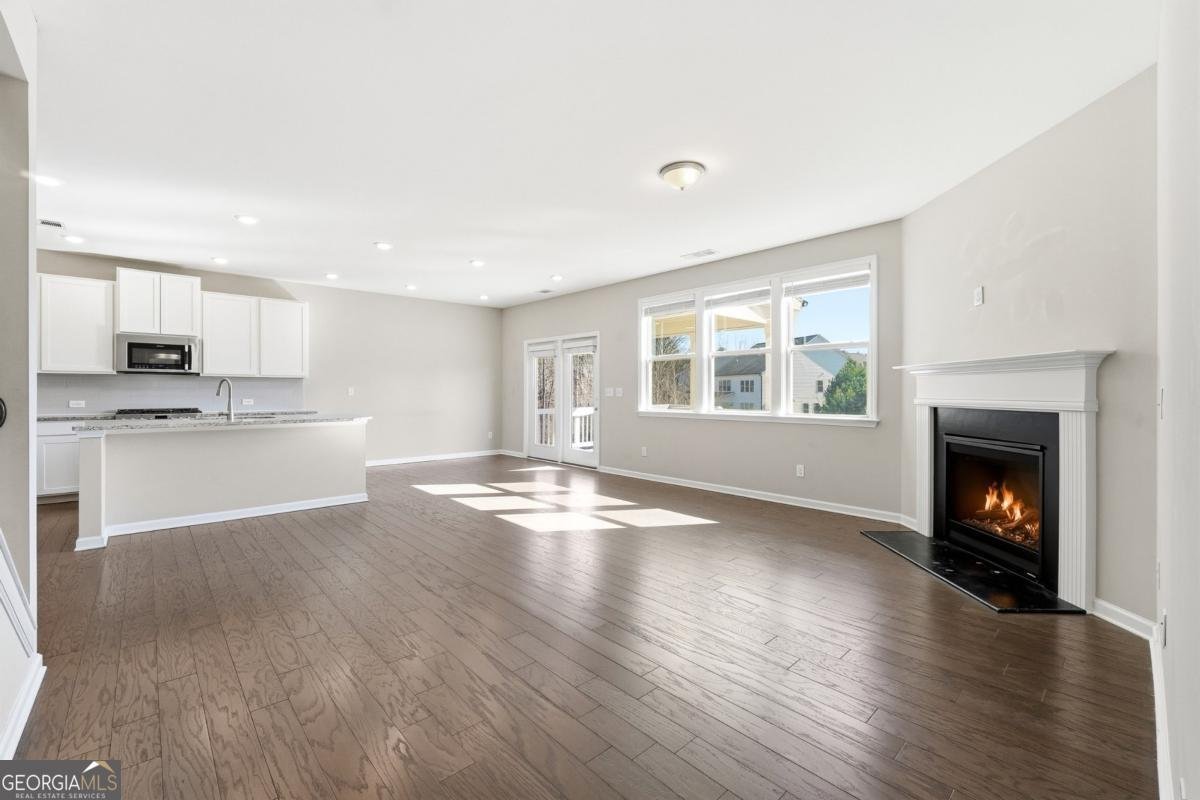 156 Round Pond Drive Lilburn - Photo 10