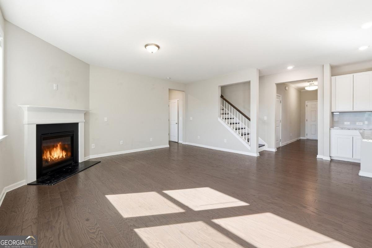 156 Round Pond Drive Lilburn - Photo 11