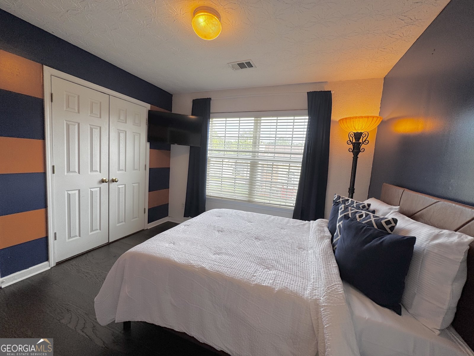 2375 Garnet Avenue Riverdale - Photo 14