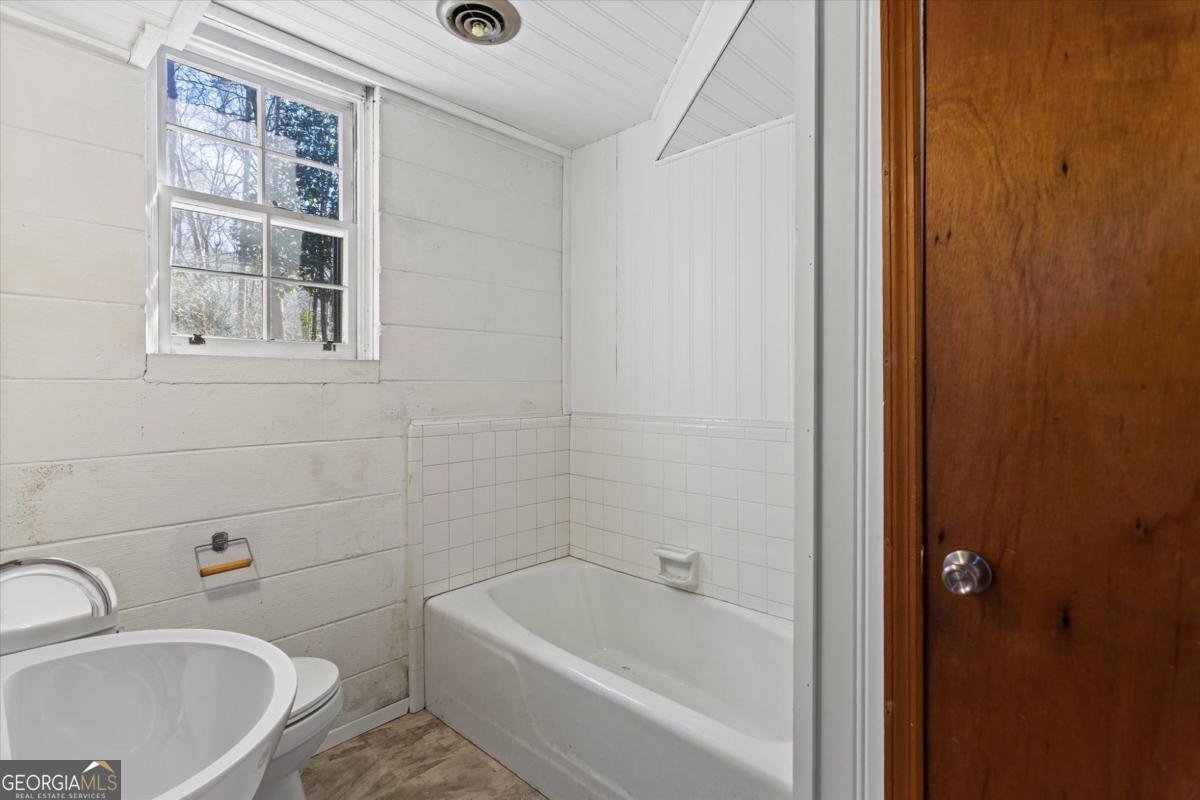 215 Gilbert Road Fayetteville - Photo 36