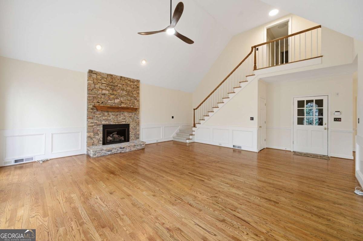 5716 Fairley Hall Court Peachtree Corners - Photo 12