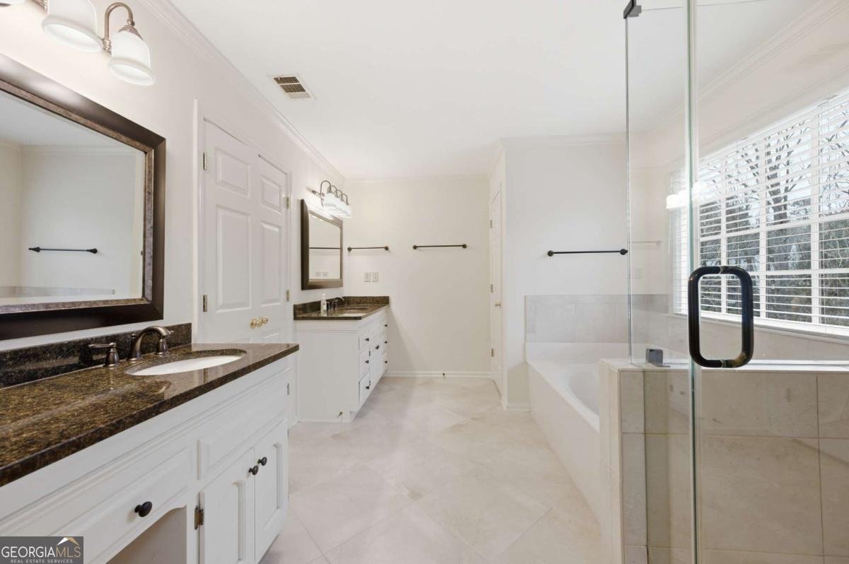 5716 Fairley Hall Court Peachtree Corners - Photo 19