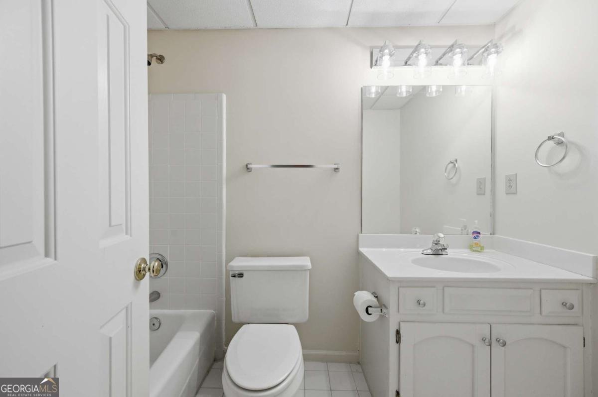 5716 Fairley Hall Court Peachtree Corners - Photo 29