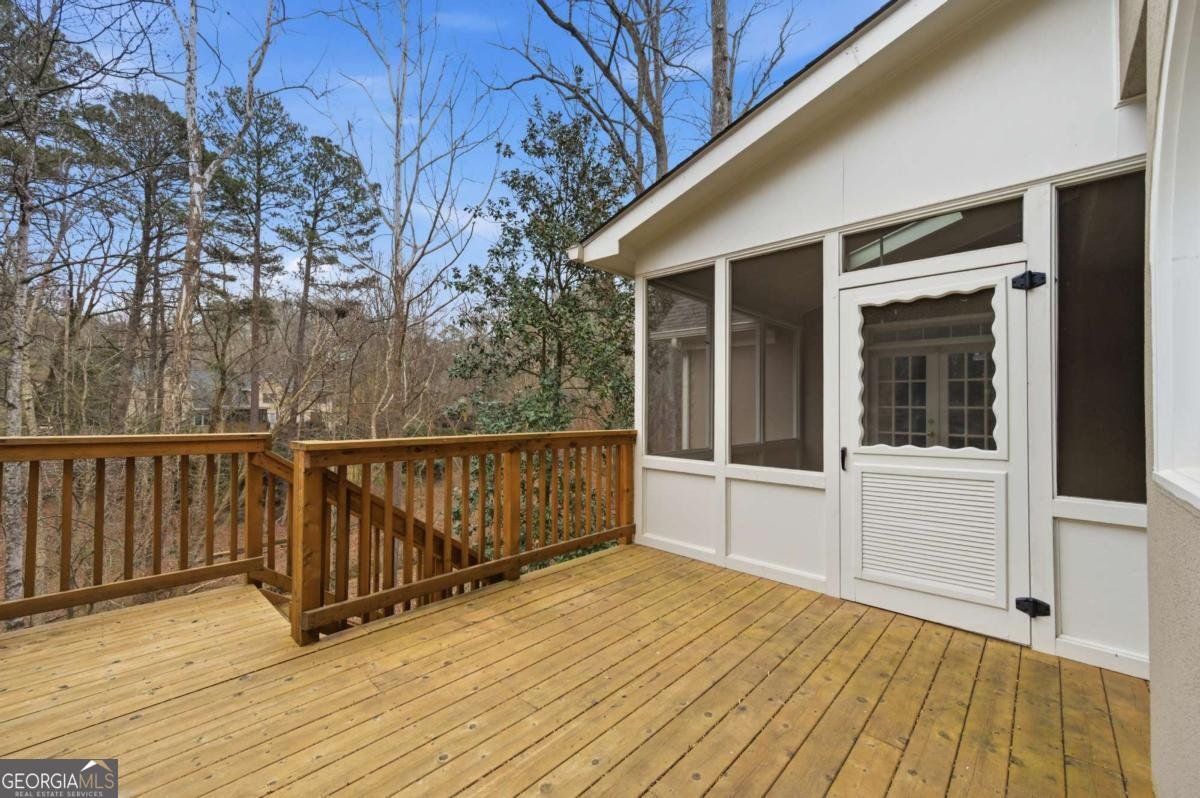 5716 Fairley Hall Court Peachtree Corners - Photo 33