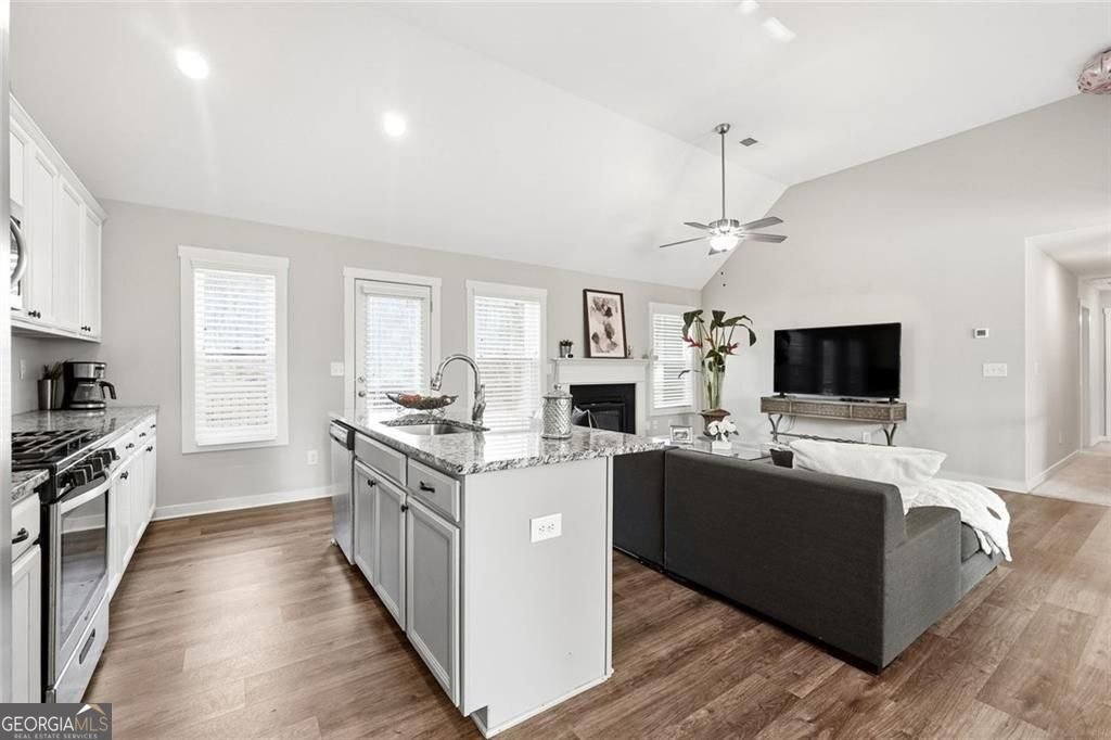 1799 Hammond Woods Circle Marietta - Photo 9