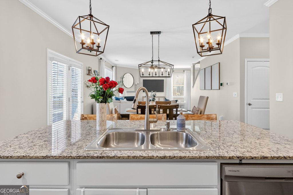 6762 Star Gaze Court Flowery Branch - Photo 12