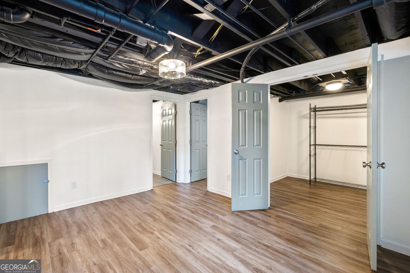 4383 Lake Breeze Drive Stone Mountain - Photo 34