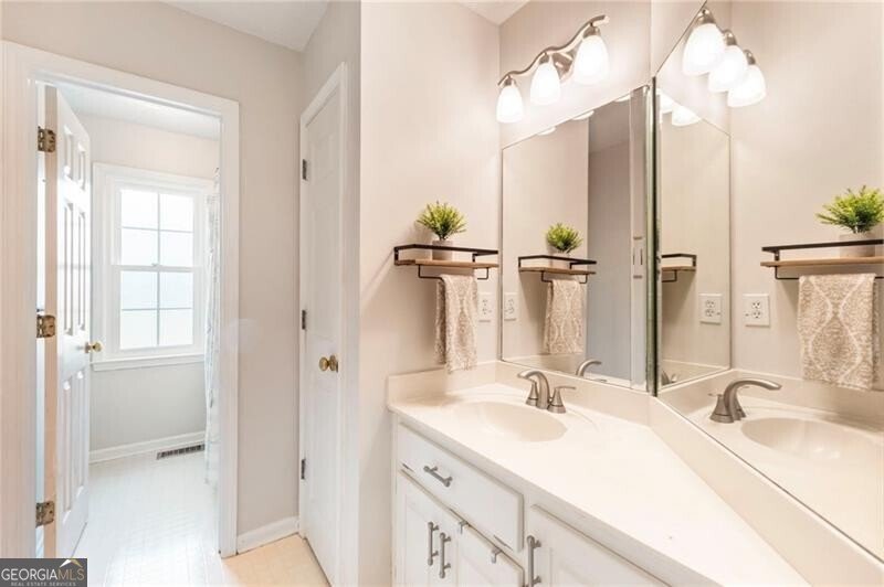 7665 Brentwood Court Cumming - Photo 17