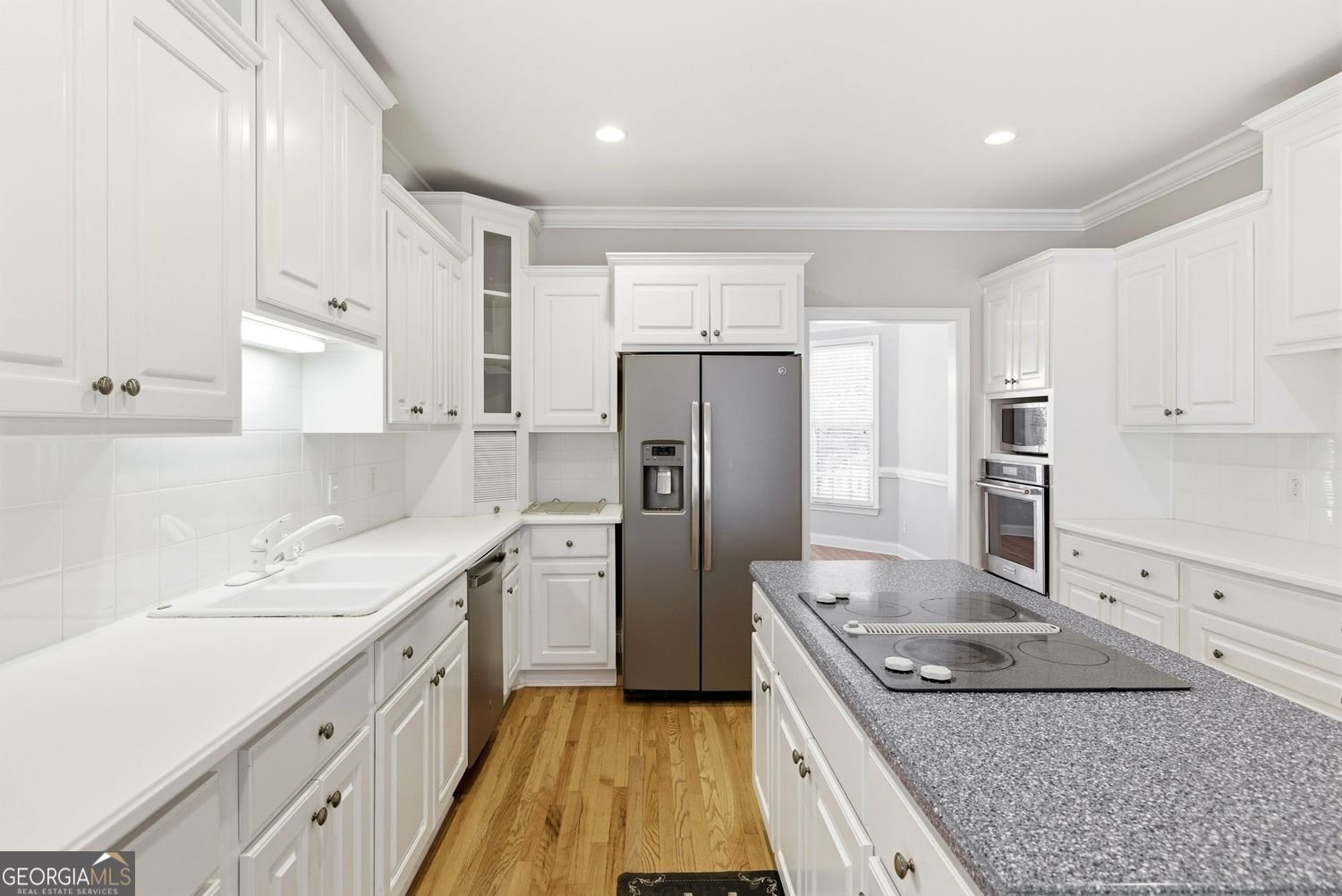 5576 Riverwalk Court Gainesville - Photo 18