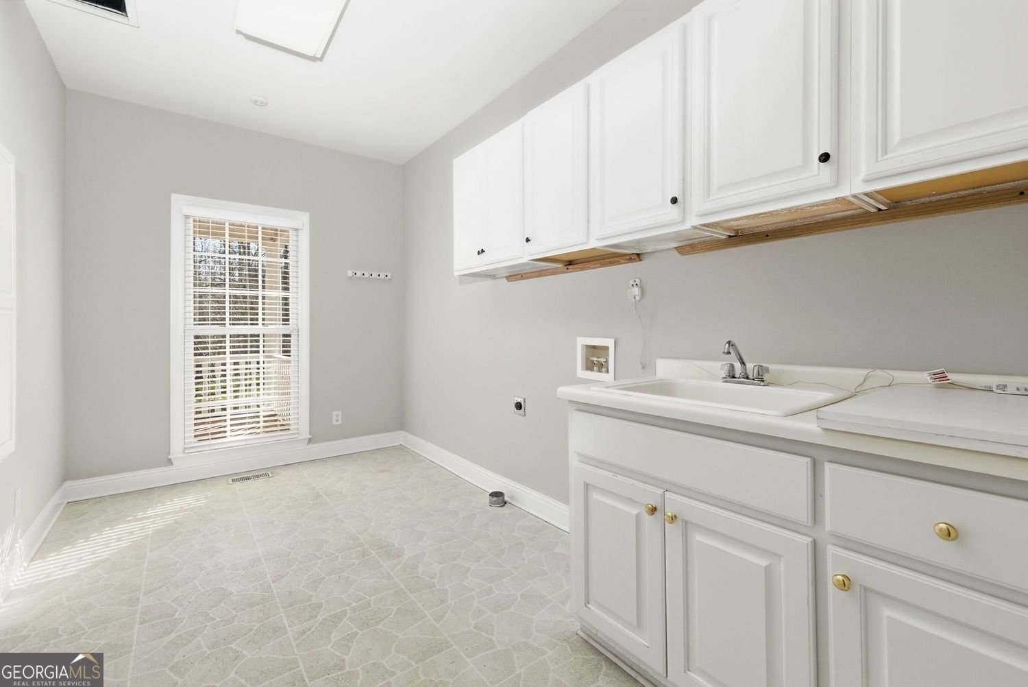 5576 Riverwalk Court Gainesville - Photo 21