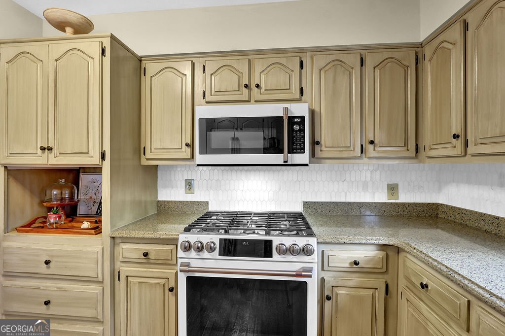 4706 Creek Wood Drive Gainesville - Photo 19