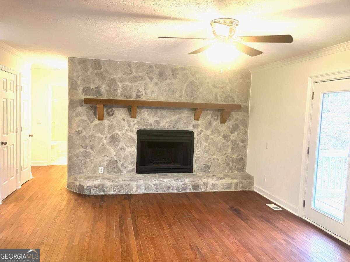 8510 Lynn Drive Gainesville - Photo 8