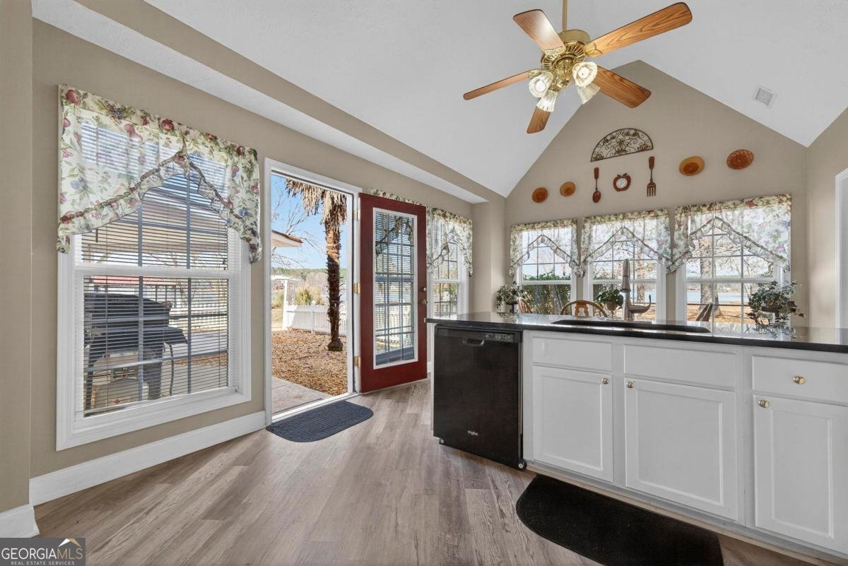 926 Jamesway Drive Sparta - Photo 19