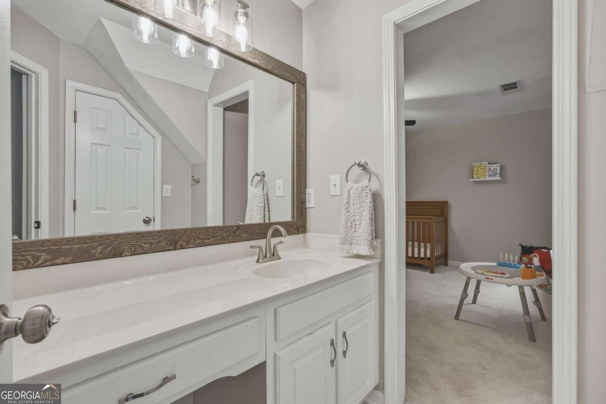 200 Mayglen Court Woodstock - Photo 26