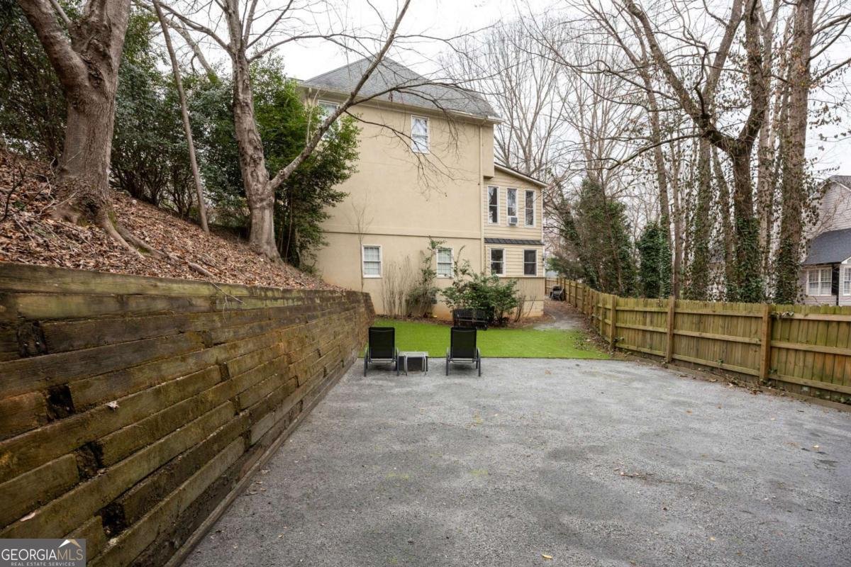 200 Mayglen Court Woodstock - Photo 40