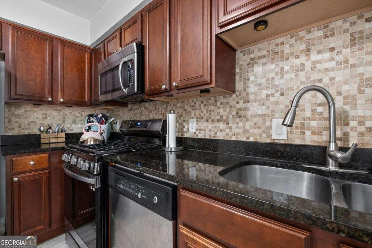 6980 Roswell Road Atlanta - Photo 7