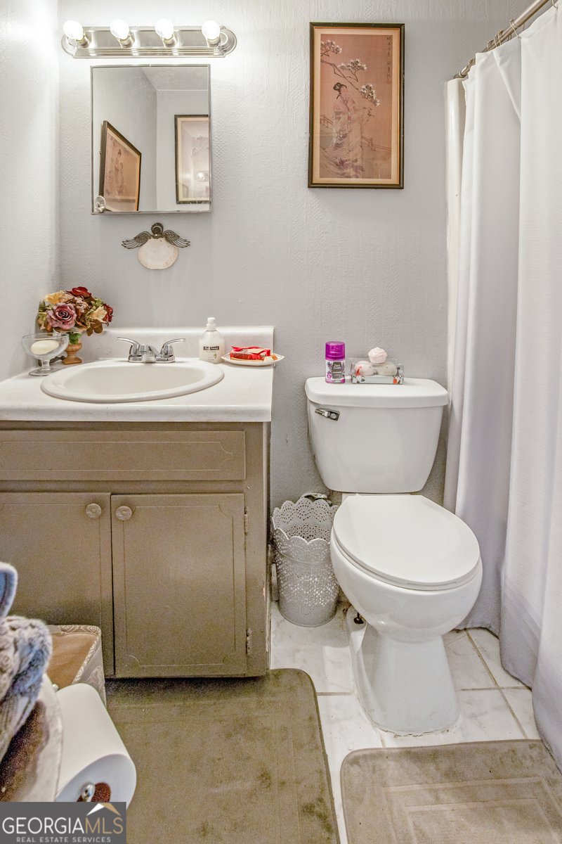 5737 Highway 20 Covington - Photo 12